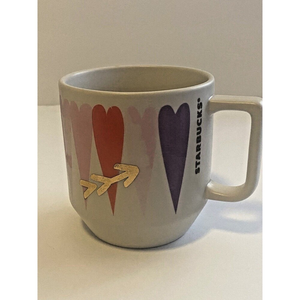 Starbucks 2016 Coffee Mug 12oz Cup Valentines Hearts with Arrow